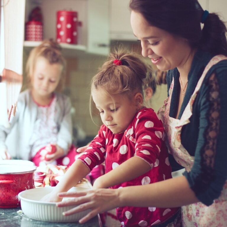 Teach Kids to Cook by Age and Ability