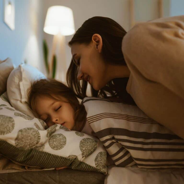 The Best Bedtime Routine to Get Your Kids to Fall Asleep – and Stay Asleep