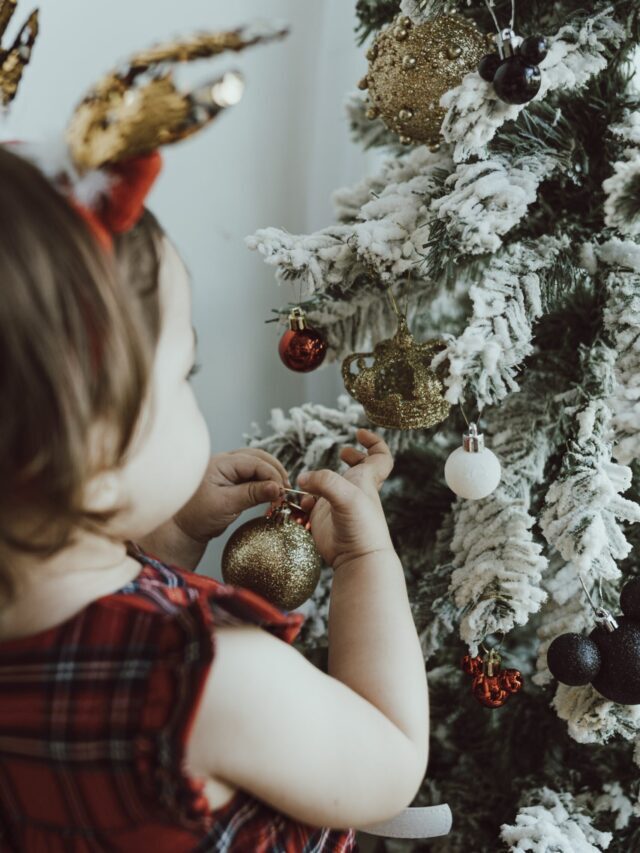 8 Meaningful Non-Toy Stocking Stuffers